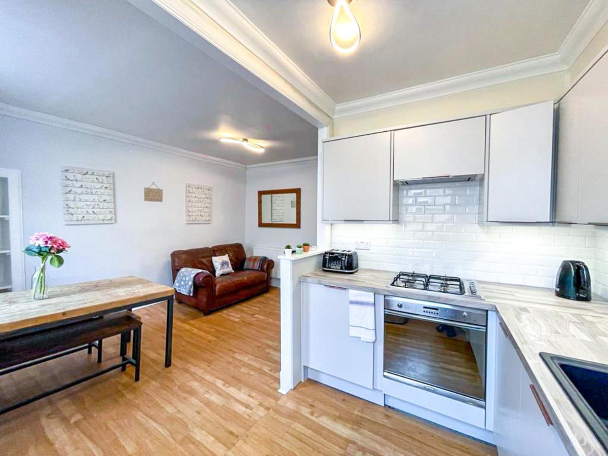 Rose Street'S Hidden Treasure- 2Bed Newly Refurbished Apt EDI Exterior foto